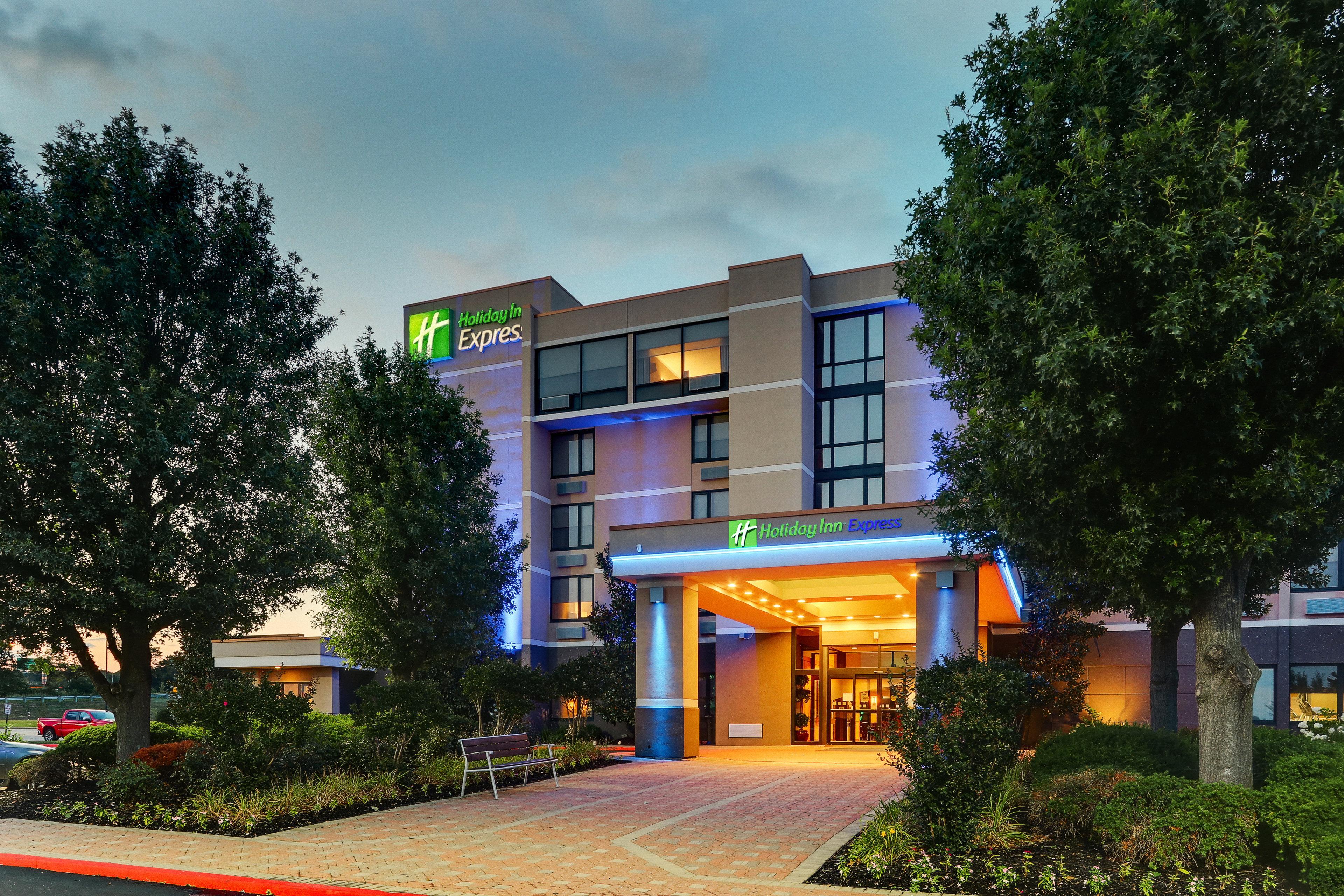 Holiday Inn Express Aberdeen-Chesapeake House By Ihg Екстериор снимка