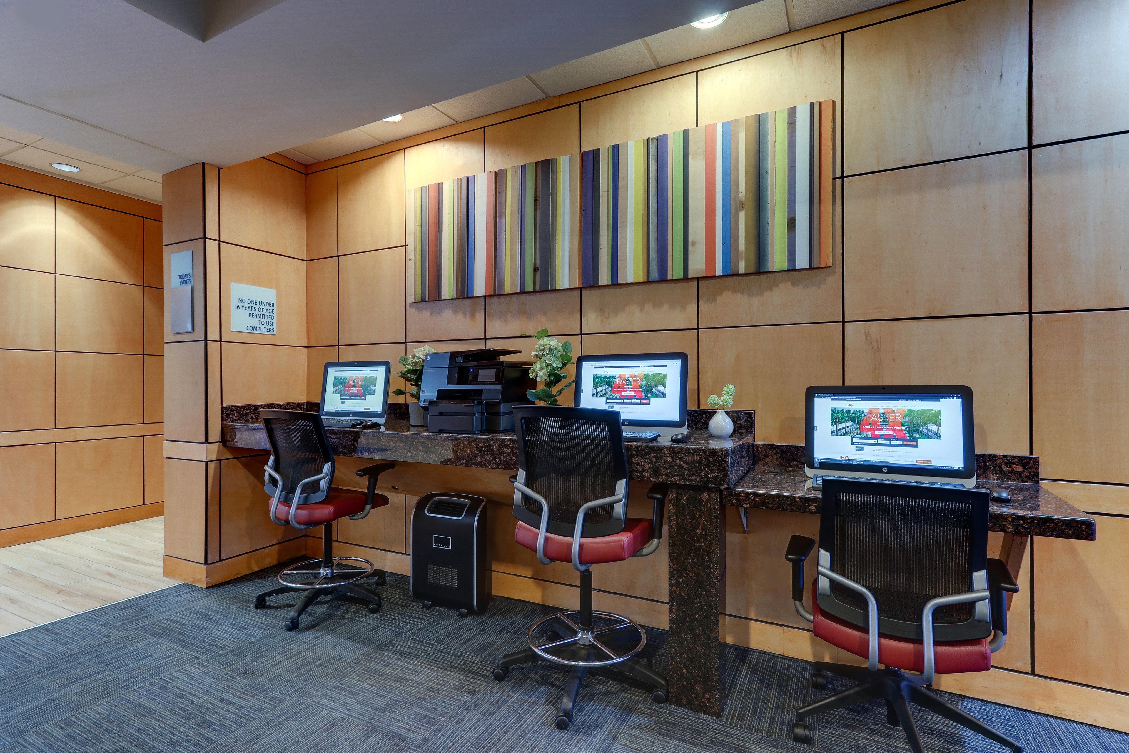 Holiday Inn Express Aberdeen-Chesapeake House By Ihg Екстериор снимка