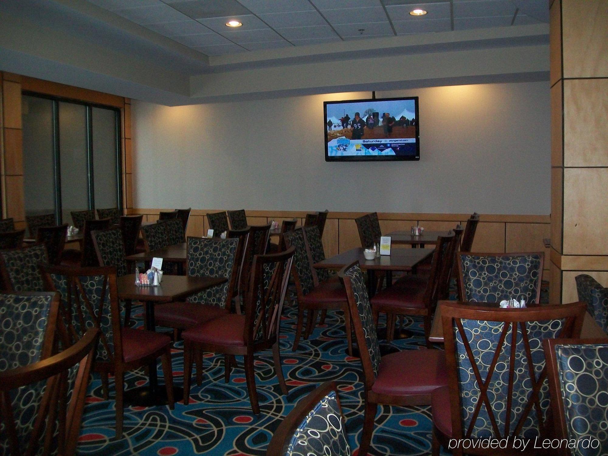 Holiday Inn Express Aberdeen-Chesapeake House By Ihg Ресторант снимка